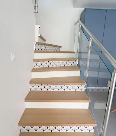 The Flower Garden Apartment